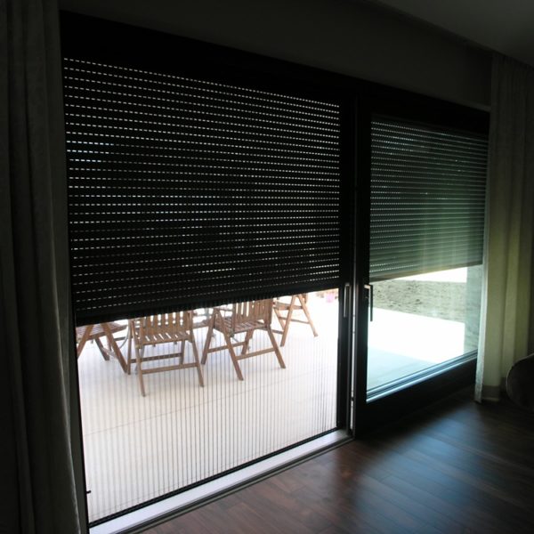 motoros redőny, árnyékolástechnika